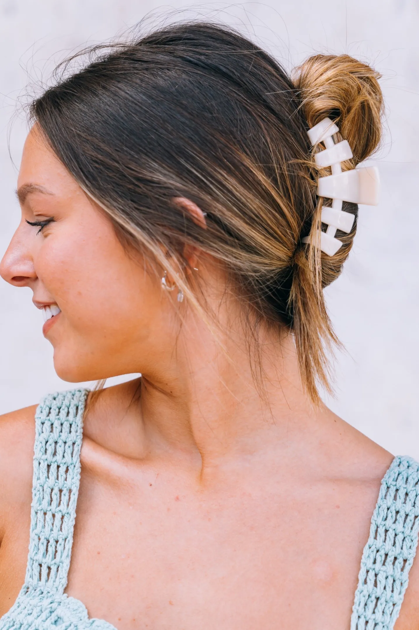 Classic Almond Beige Medium Claw Hair Clip