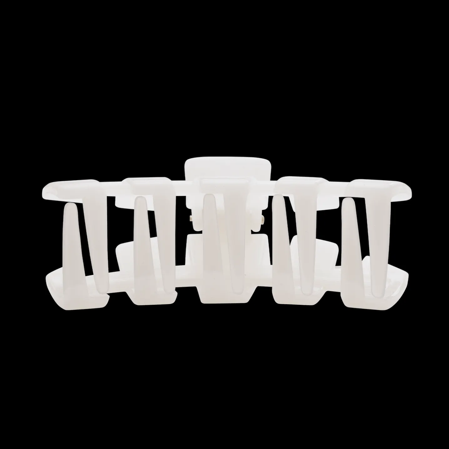 Classic Coconut White Small Claw Hair Clip