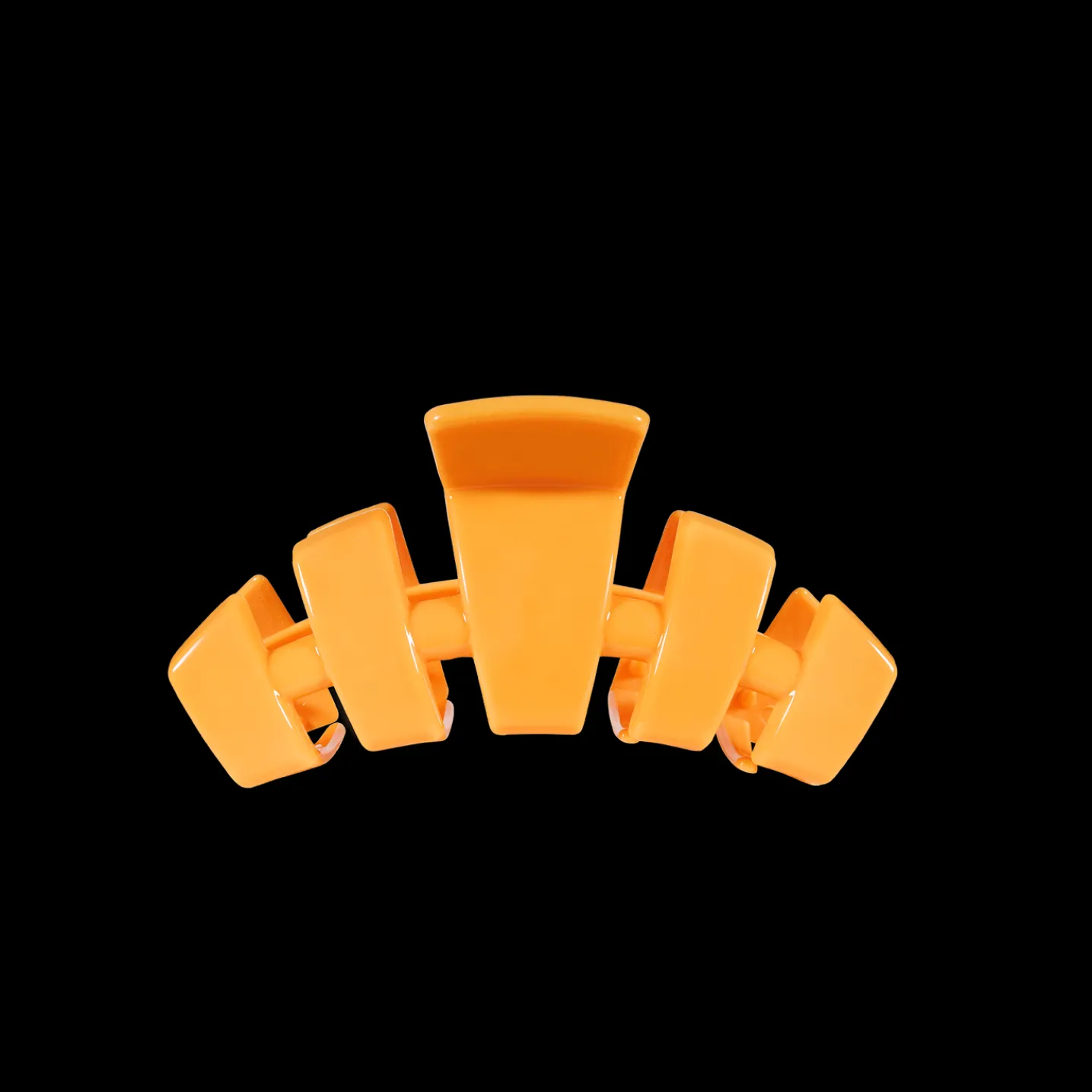 Classic Mango for it! Tiny Claw Hair Clip