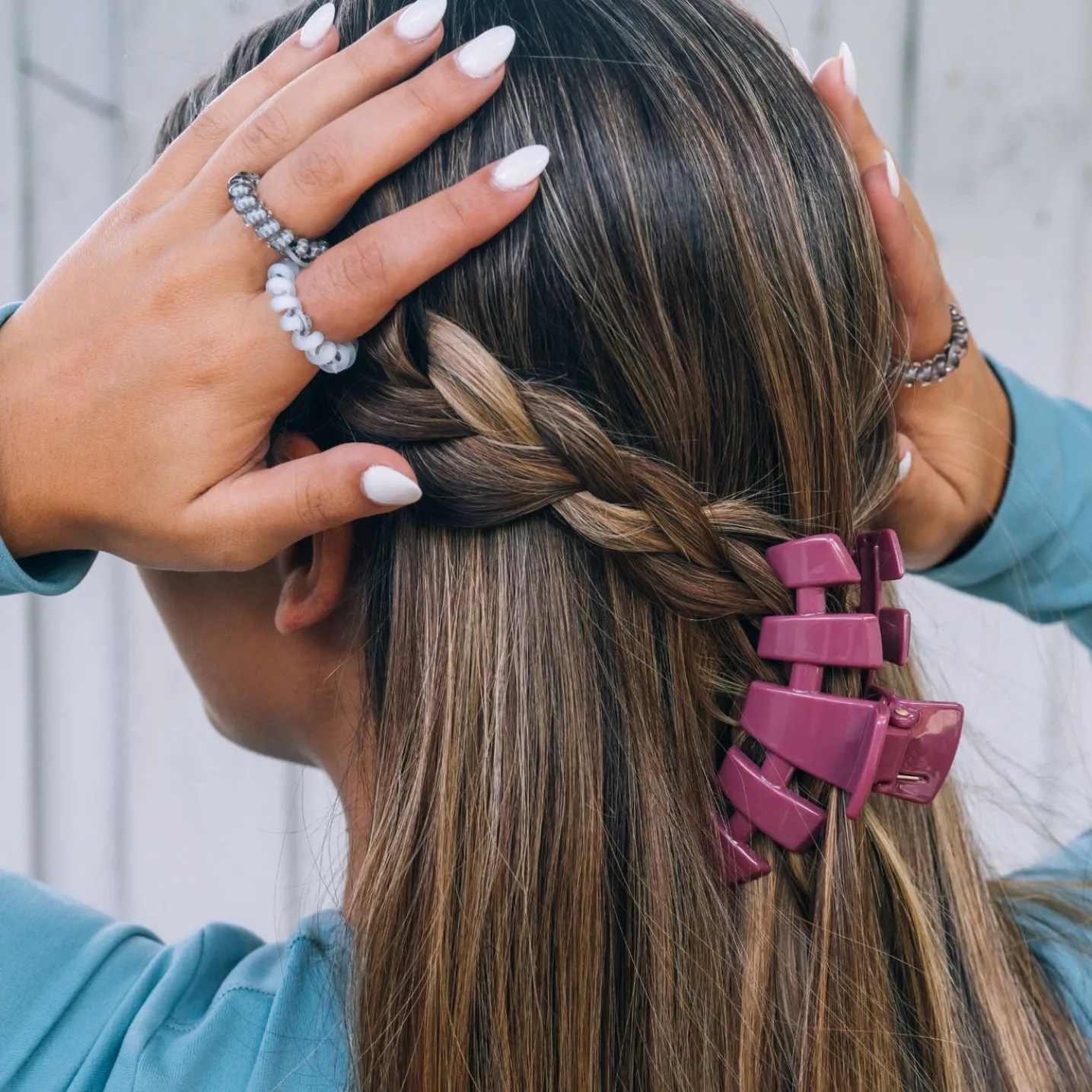 Classic Wild Side Medium Hair Clip