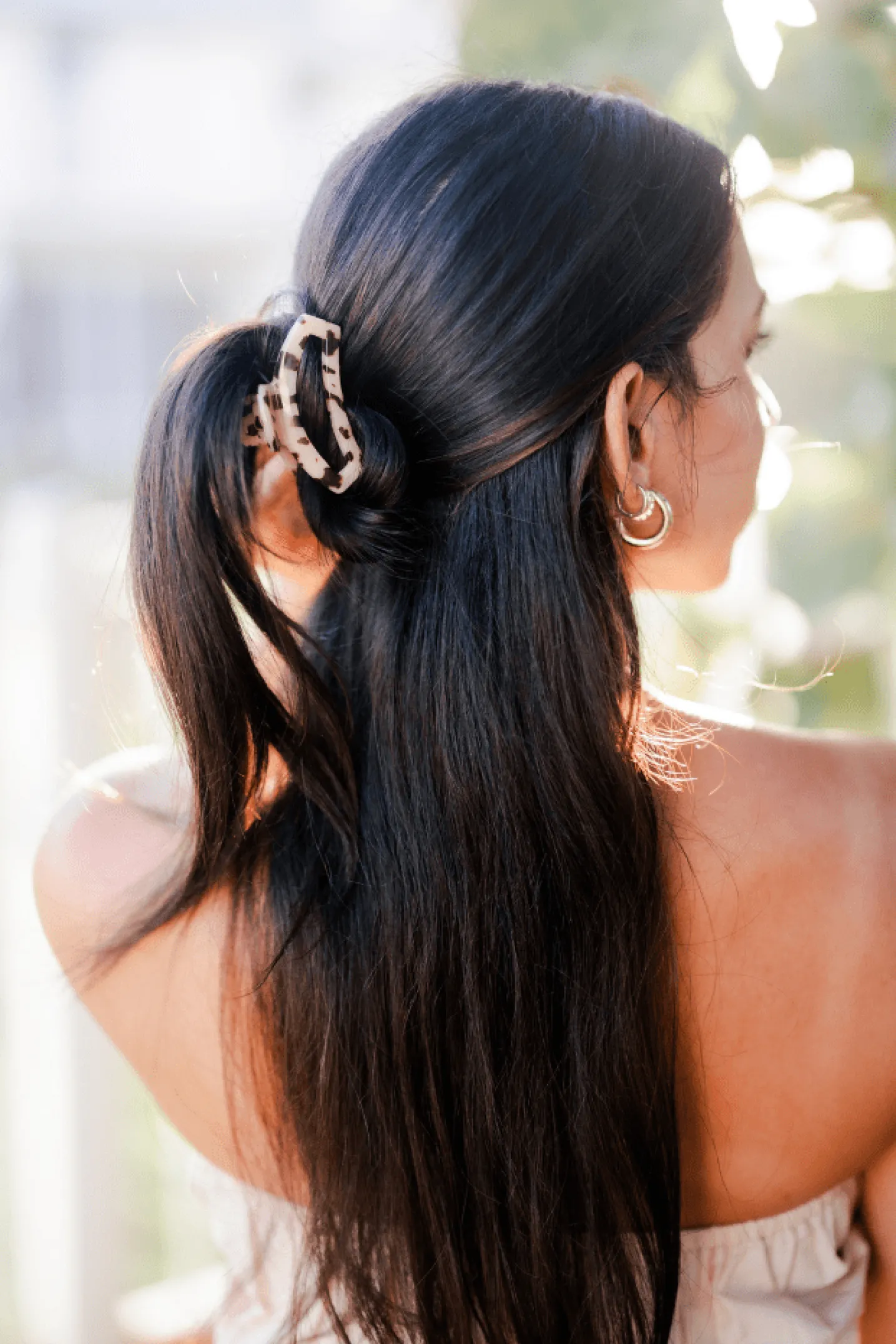 Open Blonde Tortoise Small Claw Hair Clip