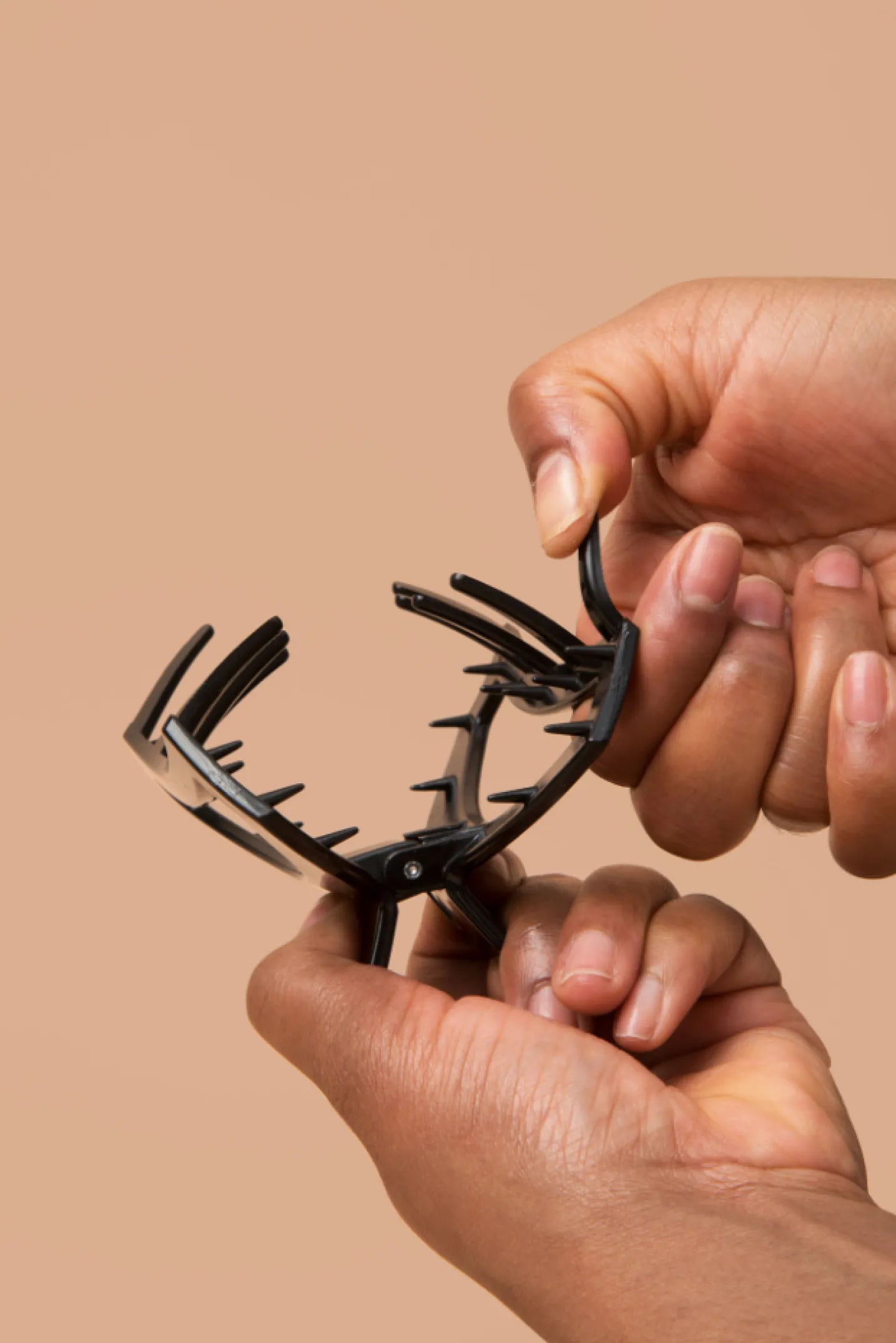 Open Tortoise Large Claw Hair Clip