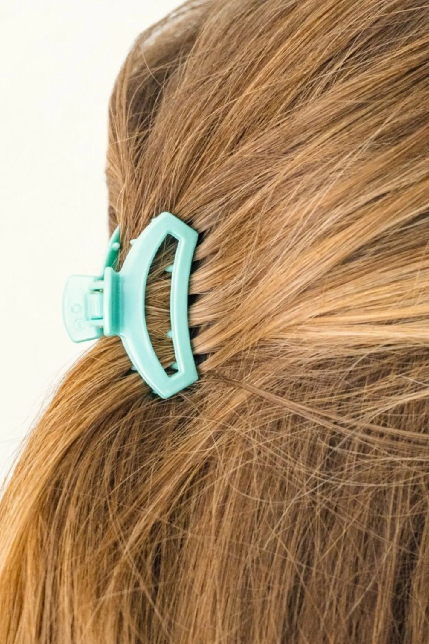 Open Totally Turquoise Tiny Claw Hair Clip