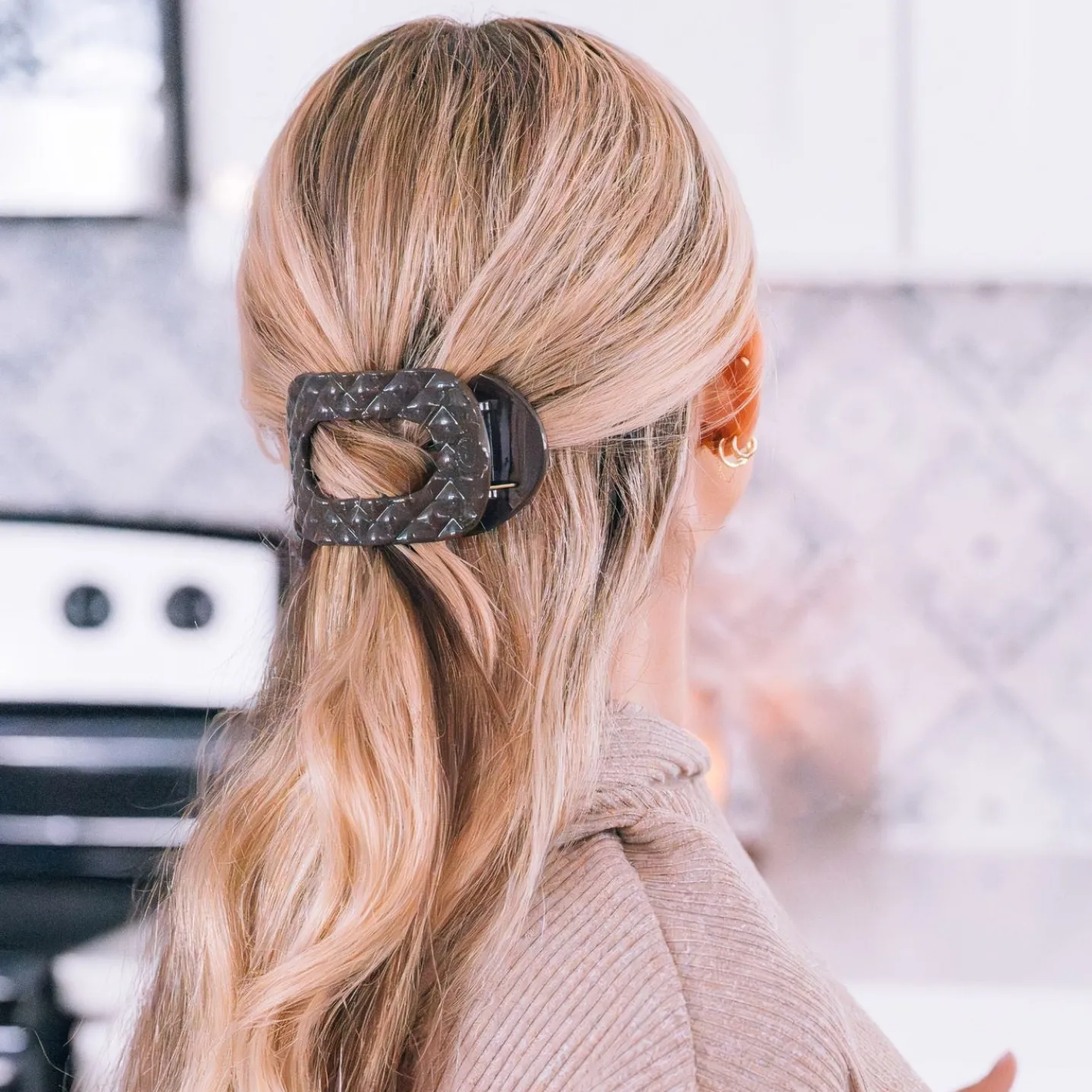 Truly Taupe Quilted Medium Flat Round Hair Clip