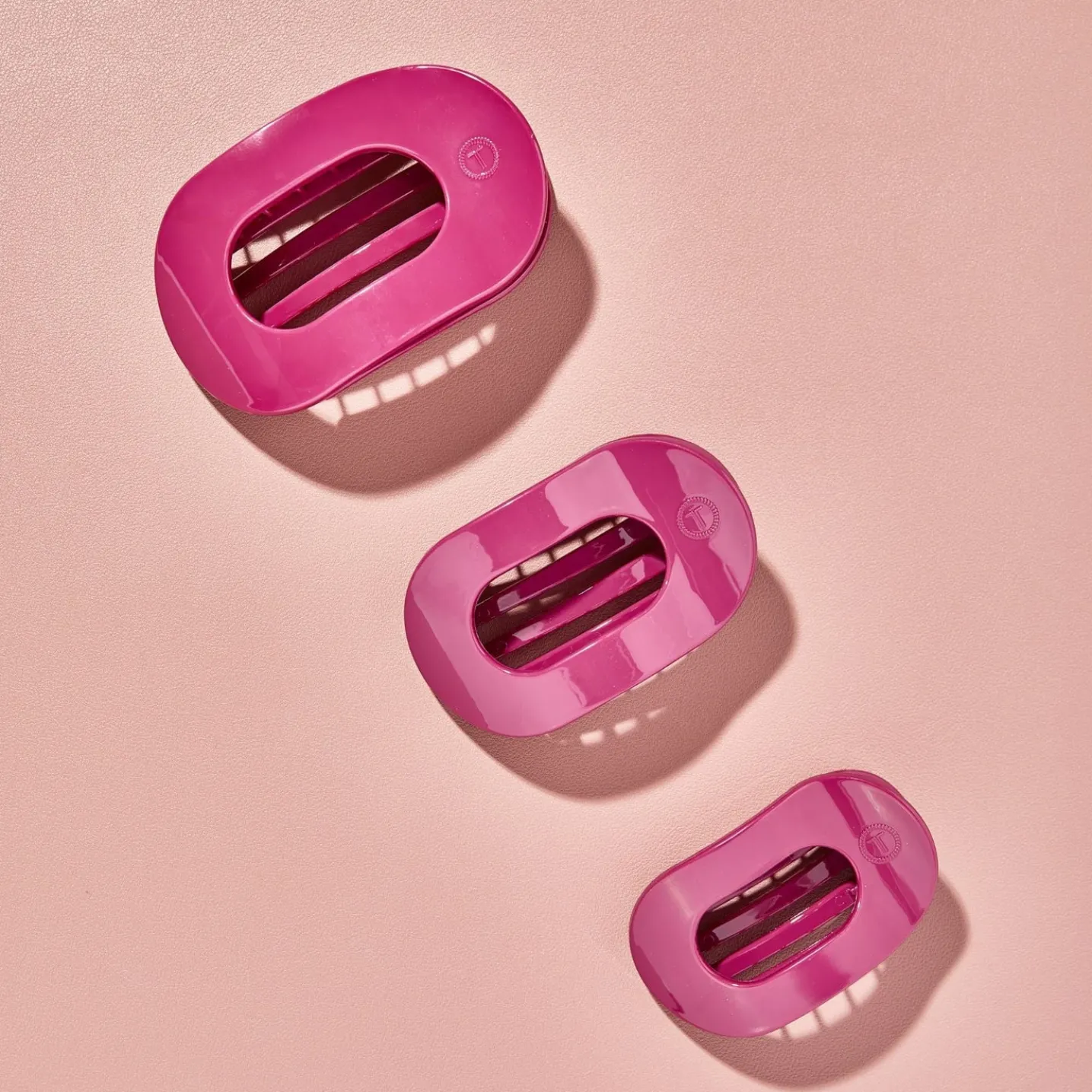 Wild Side Large Flat Round Hair Clip